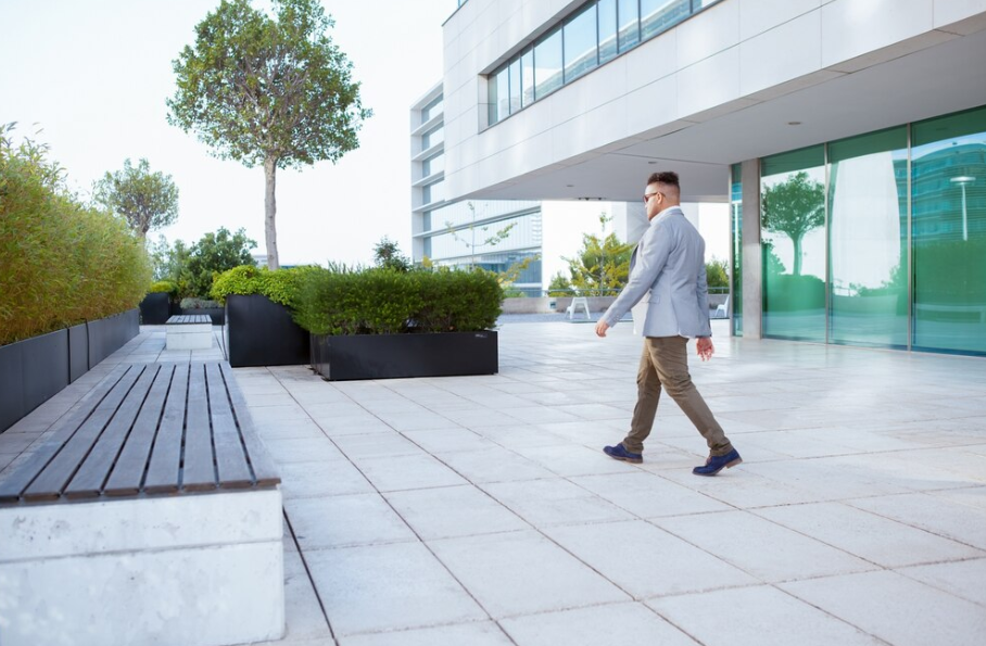 6 Essential Tips to Choose the Best Paving Solution for Your Business